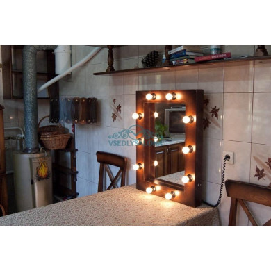 Зеркало визажиста Adrian