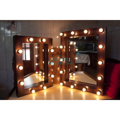 Зеркало визажиста Adrian